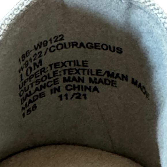 *White Mountain Size 10 Courageous White/Gray Slip On Shoes - Picture 9 of 11